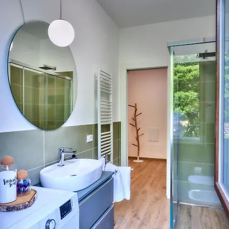La Casa Di Lucia Апартаменты *