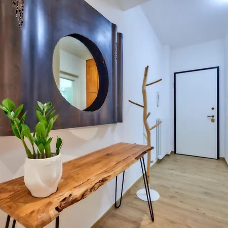 Apartment La Casa Di Lucia Lierna