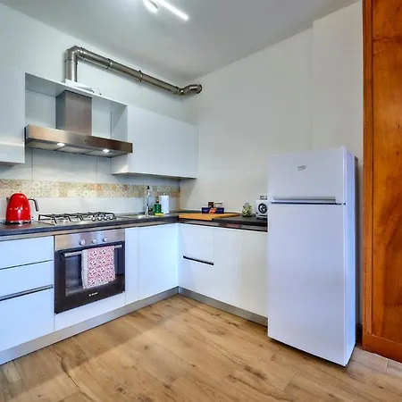 La Casa Di Lucia דירה *